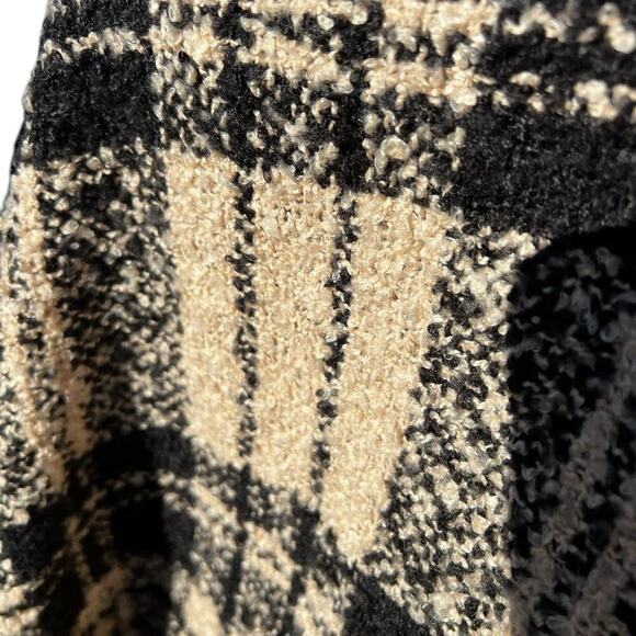 Poncho women’s size L-XL black & tan funnel neck sweater like - Picture 4 of 6